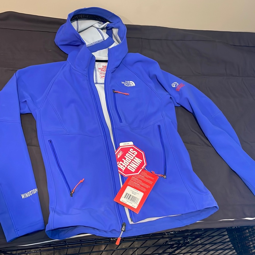 NWT North Face. Soft shell Alpine Project. Wind Stop Women’s Medium.